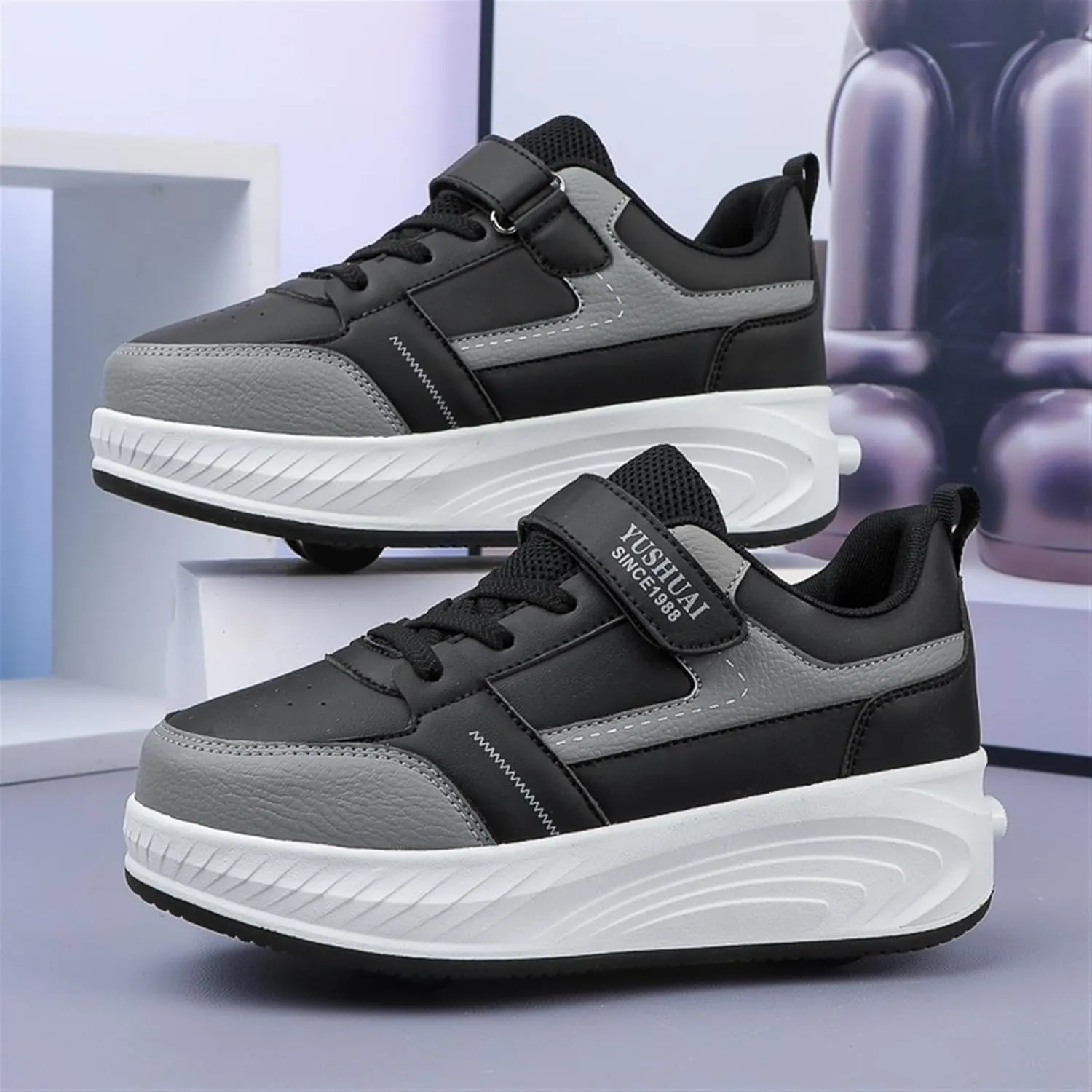 Kids Roller Shoes with 4 Wheels Skating Sneakers for Girls Boys Retractable Wheel Skateboarding Shoes for Beginners/Christmas Birthday Gift