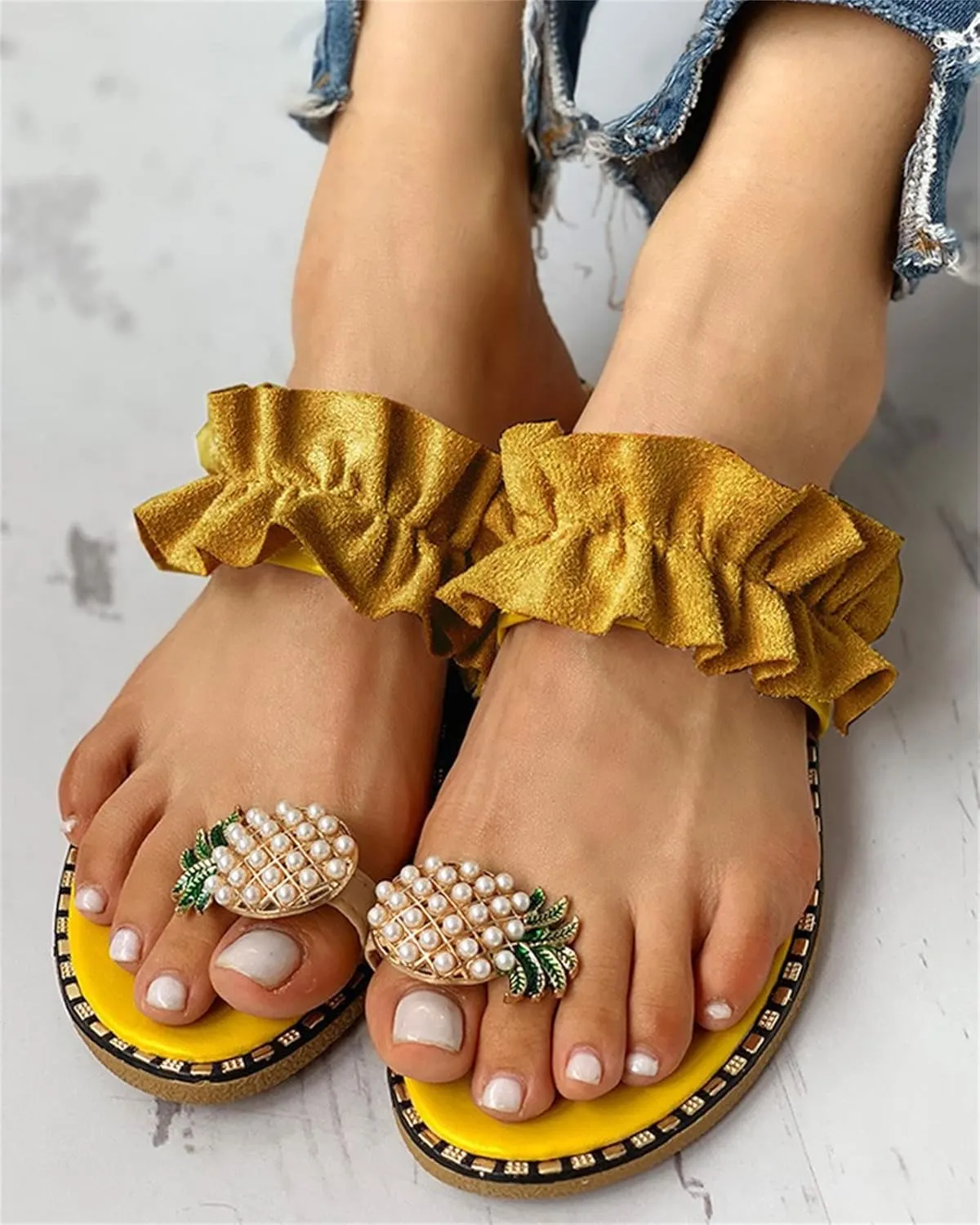 Ladmiple Cute Sandals for Women Pineapple Slippers with Arch Support Anti-Slip Breathable Sandal Beach Flip Flop Shoes