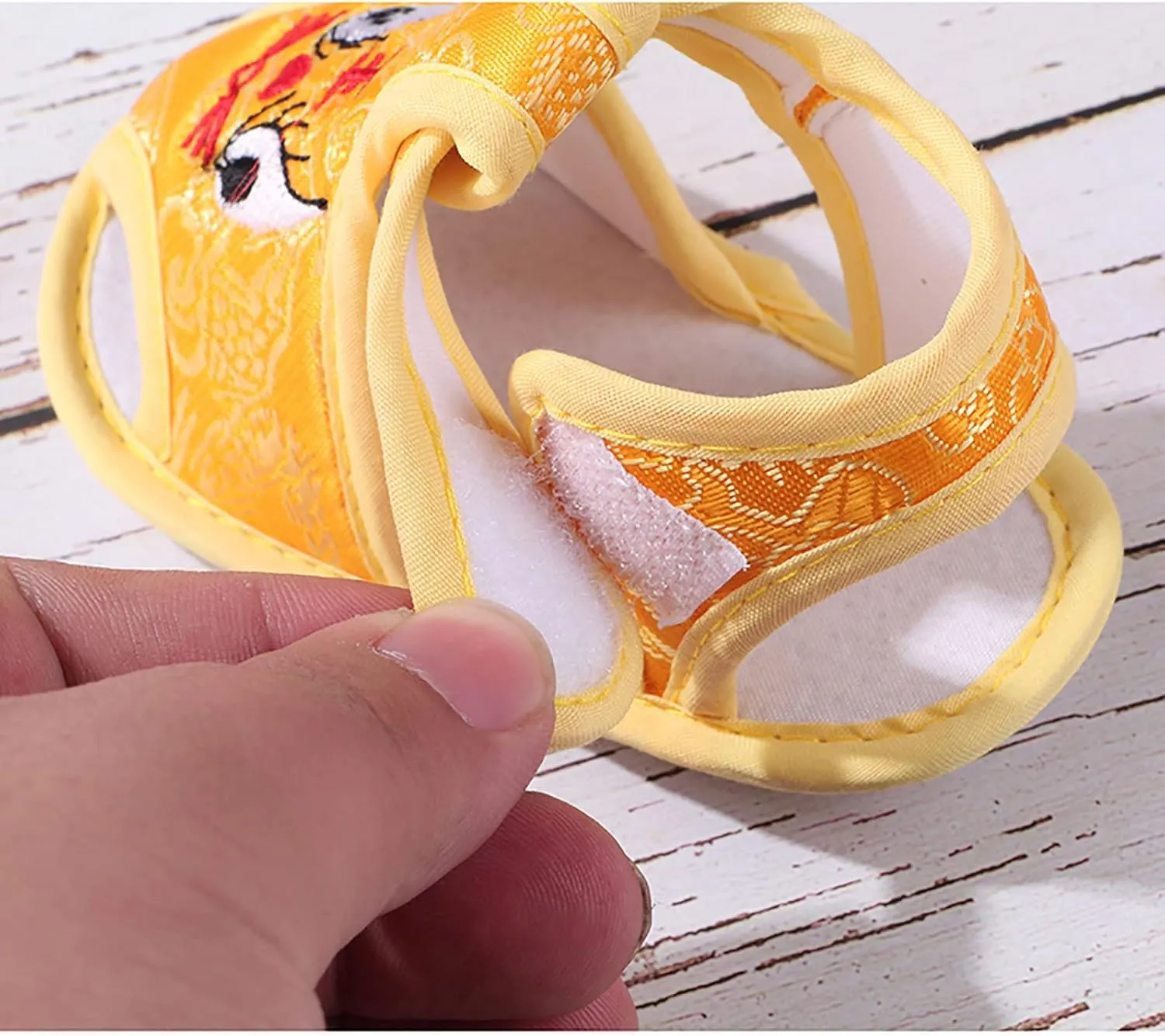 Newborn Shoes for Girls, Baby Girls Boys Shoes Infant Toddler Walkers Shoes Cartoon Bear Princess Shoes Sandals Gifts