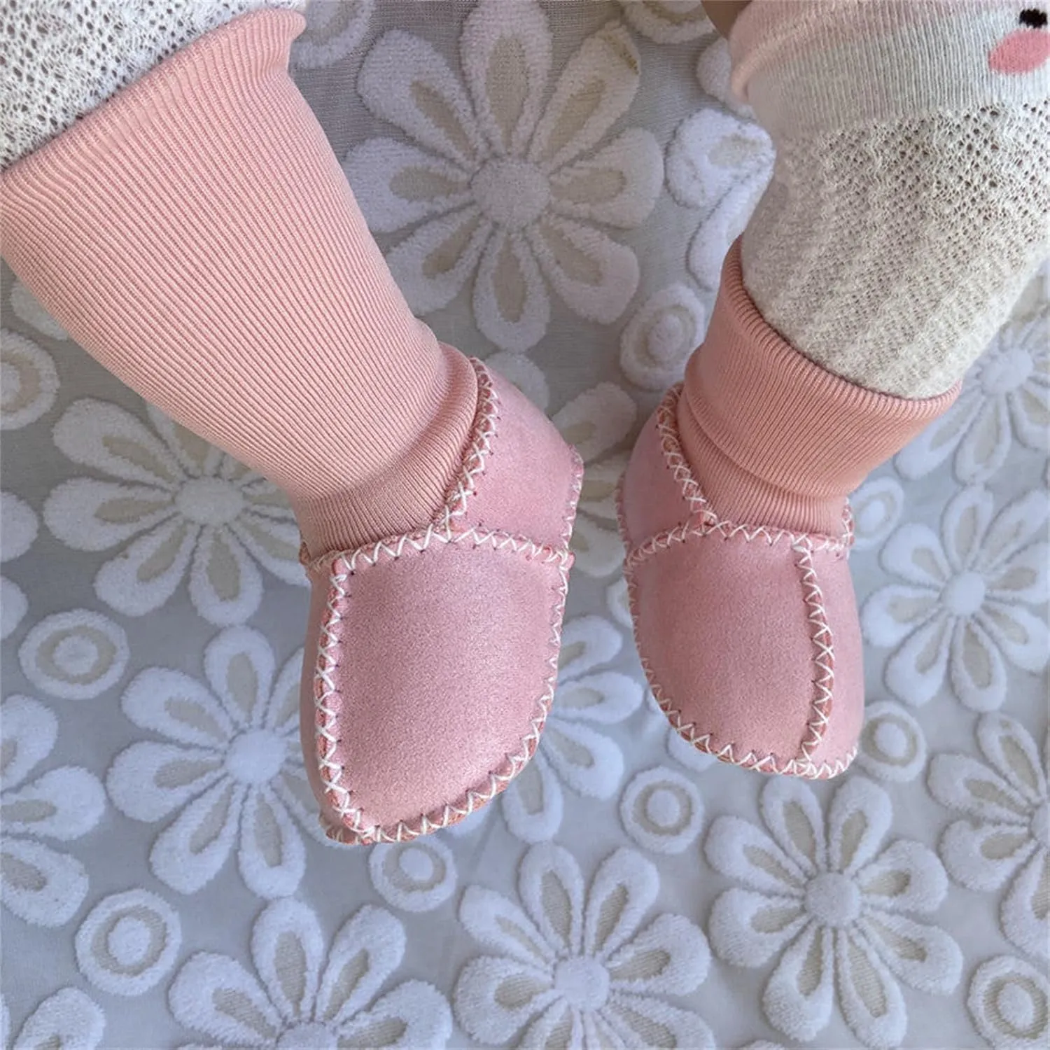 Warm Baby Sock Shoes Baby Floor Shoes Sneakers Infant Socks Shoes Indoor Girls Boys Anti-Slip Solid First Warm Walking Boots Crib Shoes