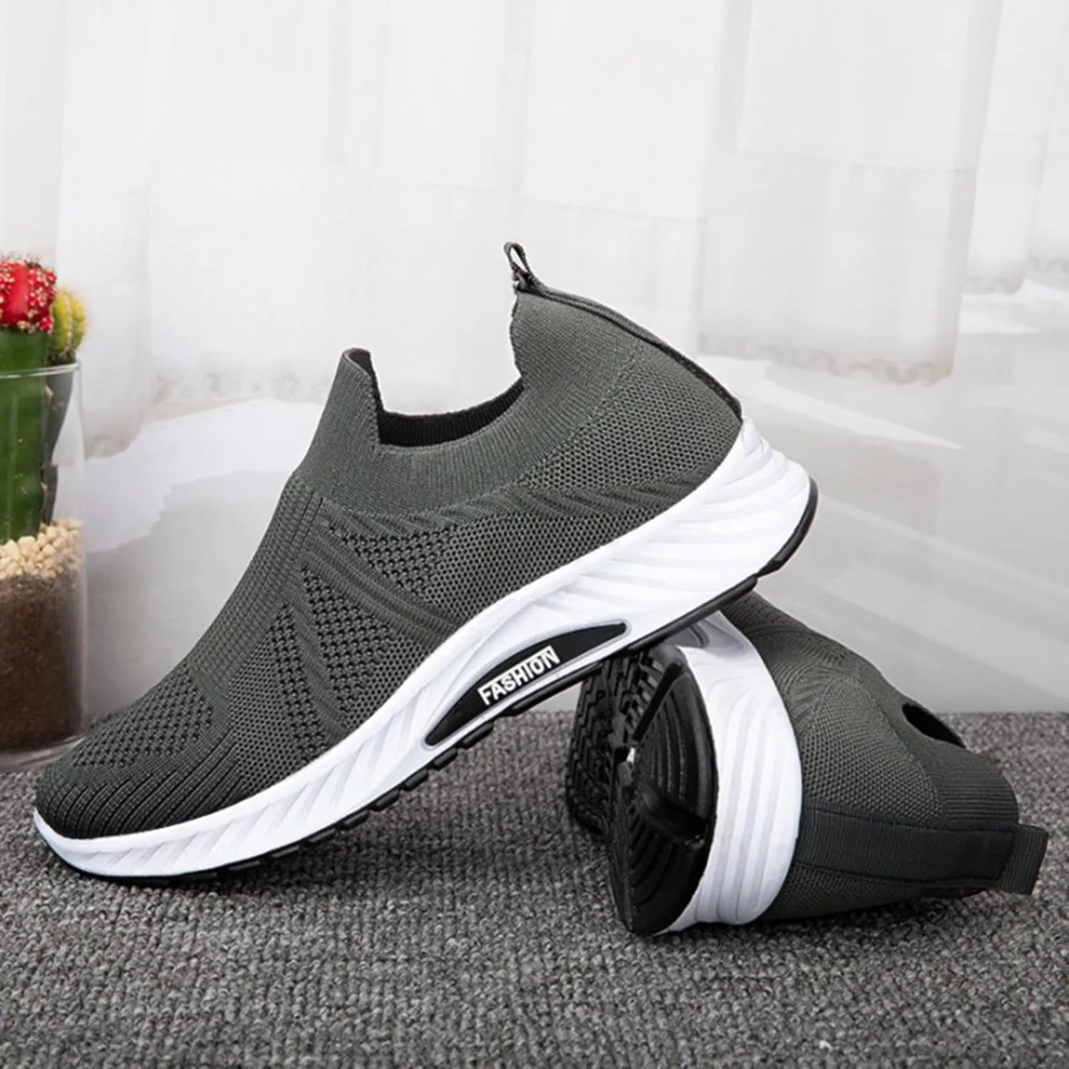 Wedges Slip on Men's Fashion Casual Outdoor Breathable Leisure Shoes Men's Sneaker Roller Skates for Men