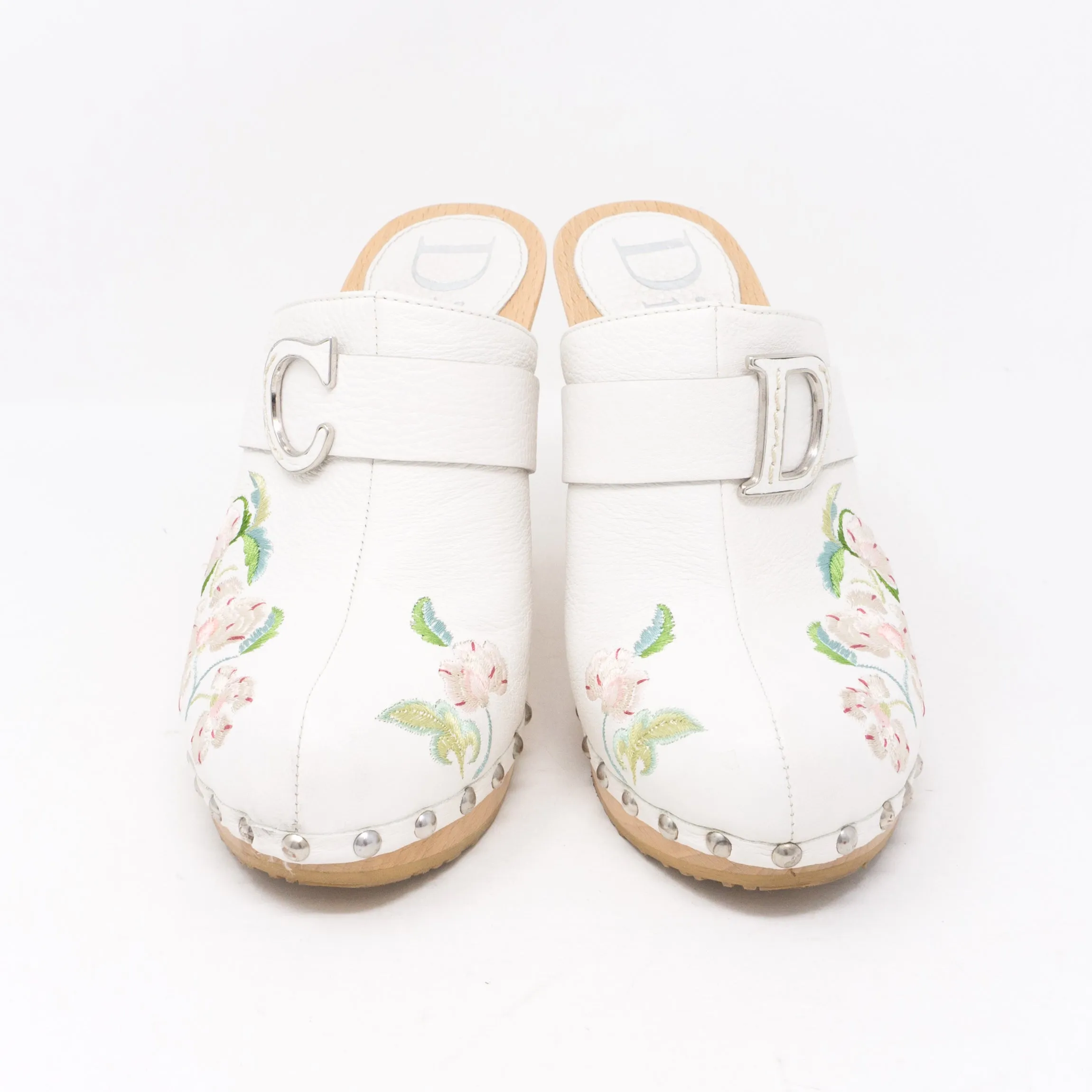 White Embroidery High Heels