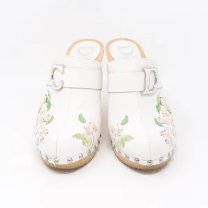 White Embroidery High Heels